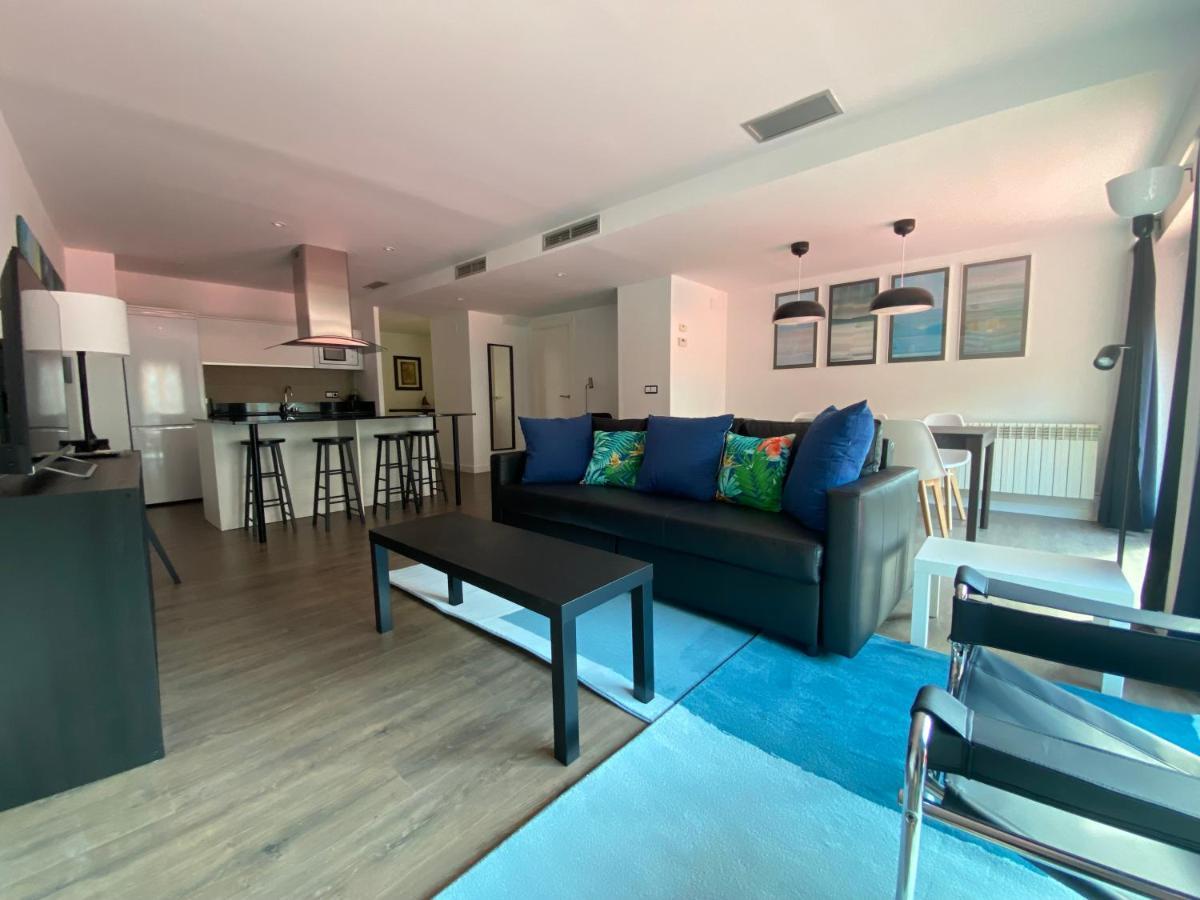 Lc Cesar Augusto Apartment